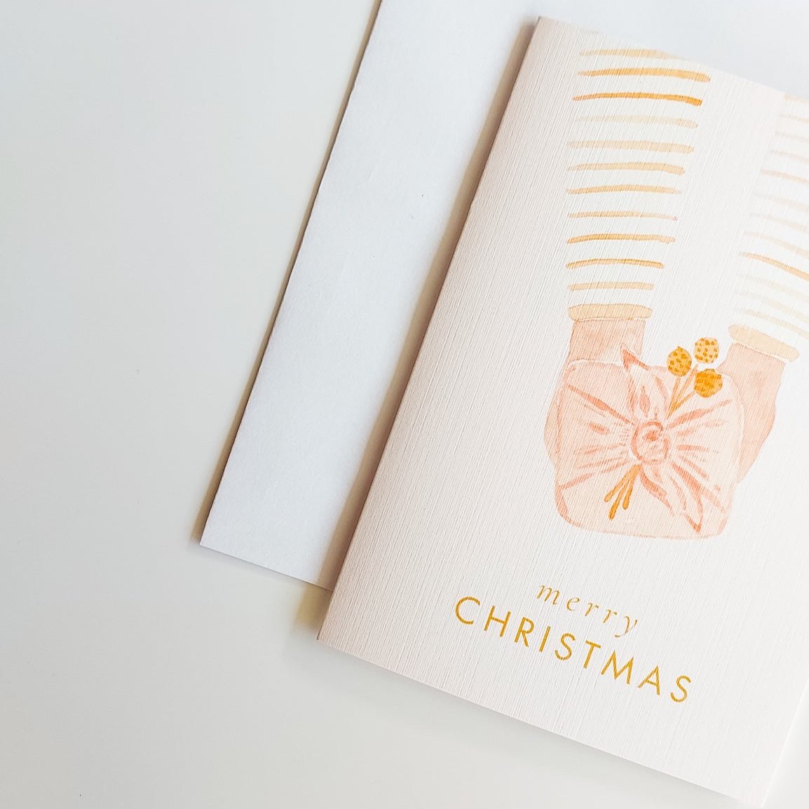 GREETING CARD | YELLOW CHRISTMAS GIFTING HANDS