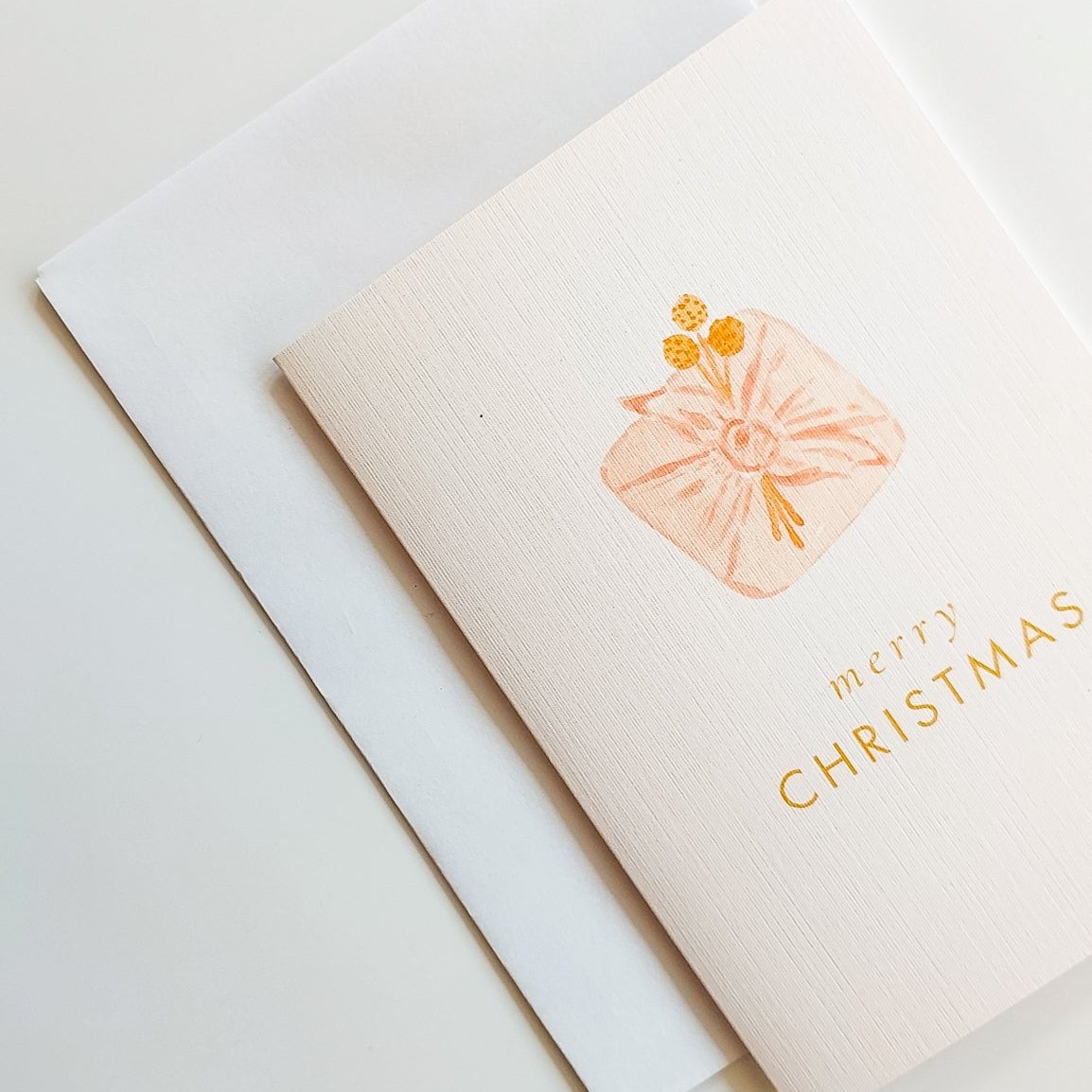 GREETING CARD | PEACH CHRISTMAS GIFT